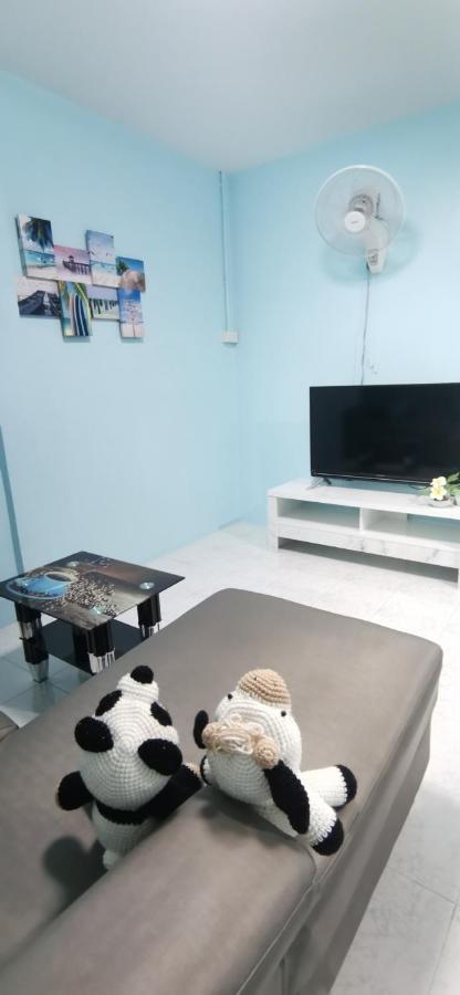 Blue House Hat Yai Esterno foto